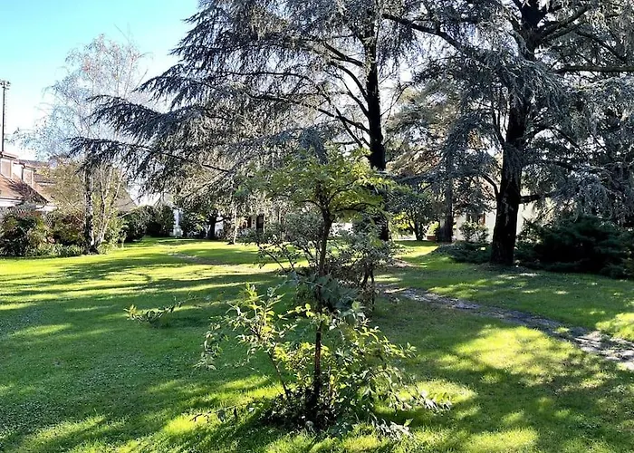 Un Posto Da Sogno Con Parco Privato A * Vinovo